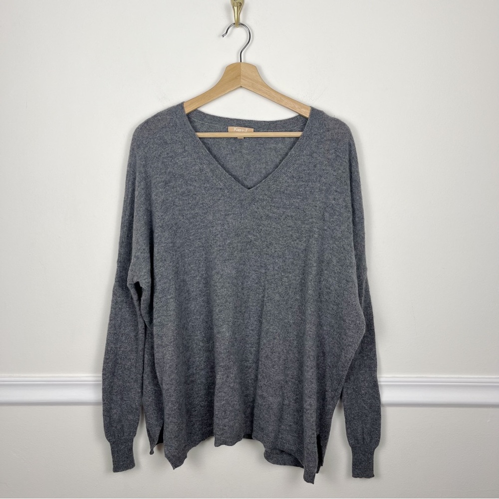 Kier + J Gray V Neck‎ Oversized Side Slit Pull Over Sweater 100% Cashmere Size S
